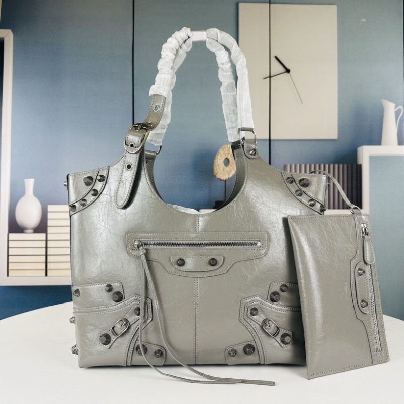 Ba*len*cia*ga top handle bags
